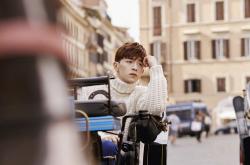 英雄联盟总决赛-体育之光，当赛道轰鸣遇见绿茵统治，今夜我们见证伟大