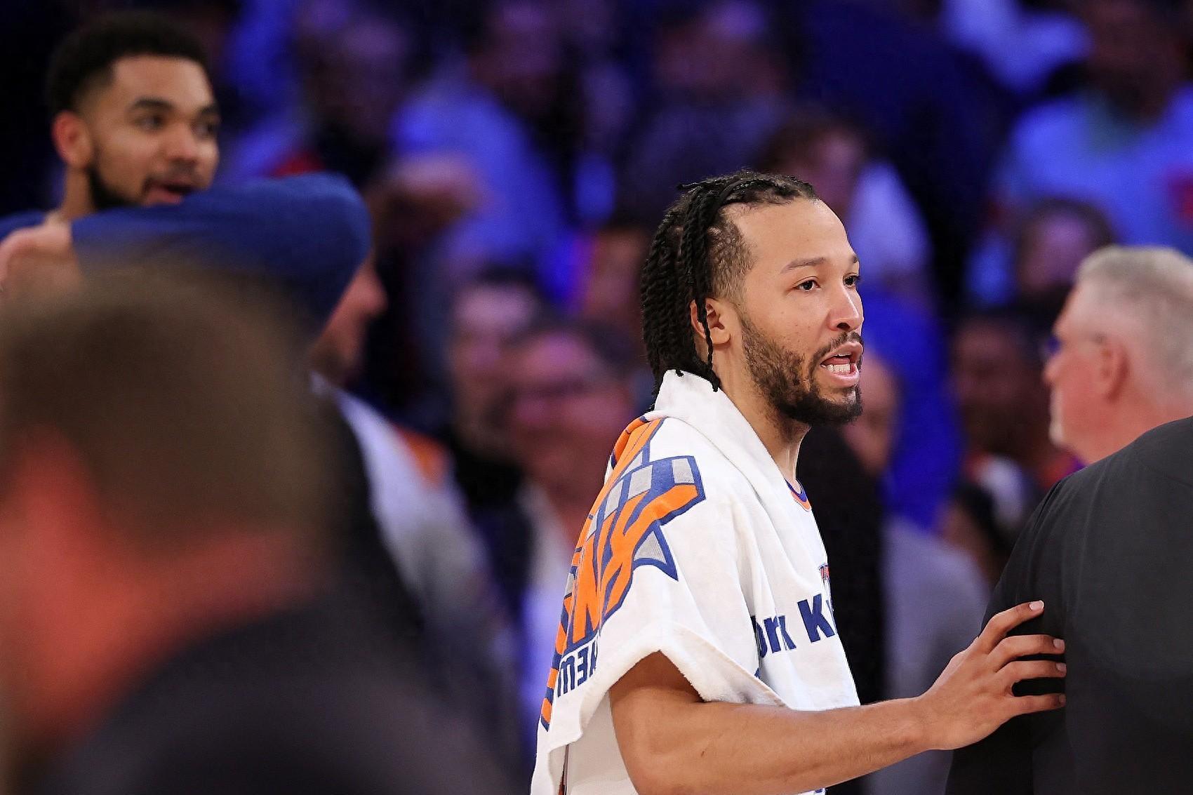 包含尼克斯外线射手完成全明星级表现的词条 包含尼克斯外线射手完成全明星级表现的词条