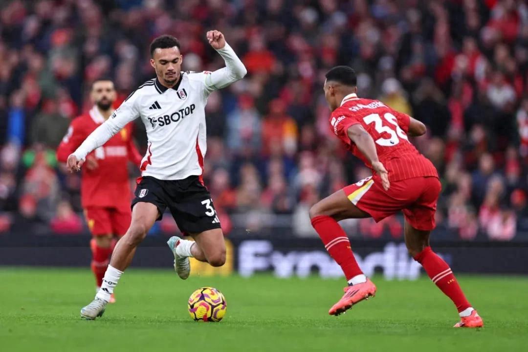 利物浦新星闪耀，攻入关键进球