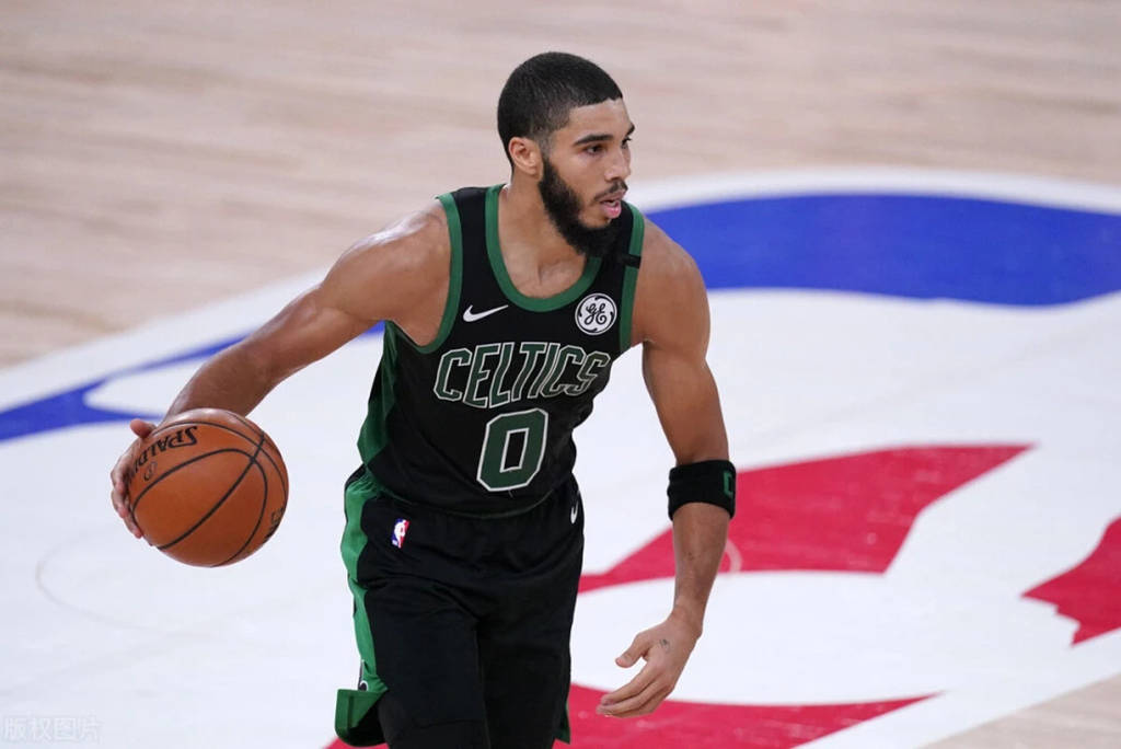 中国羽毛球队轻取多特蒙德,塔图姆拿下关键大龙强强对话小组赛,强势挺进下一轮的简单介绍 中国羽毛球队轻取多特蒙德,塔图姆拿下关键大龙强强对话小组赛,强势挺进下一轮的简单介绍