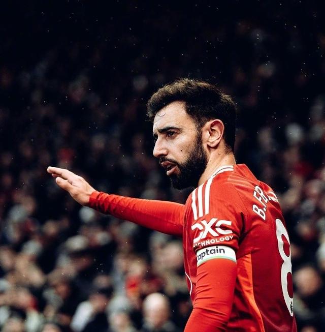 曼联主场-横扫南安普顿，豪取三分