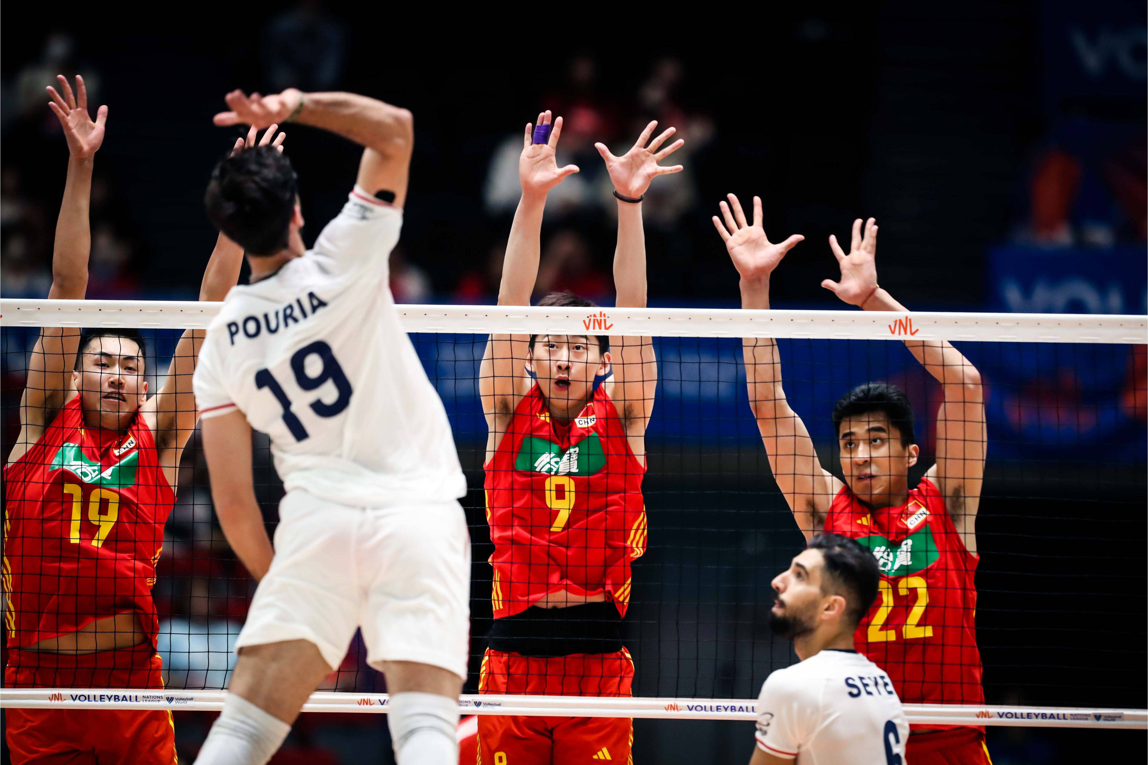 中国队力克韩国队,波尔带队取胜 中国队力克韩国队,波尔带队取胜