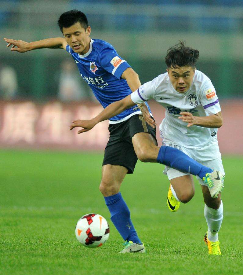 天津泰达主帅赞扬球员表现，希望保持胜势