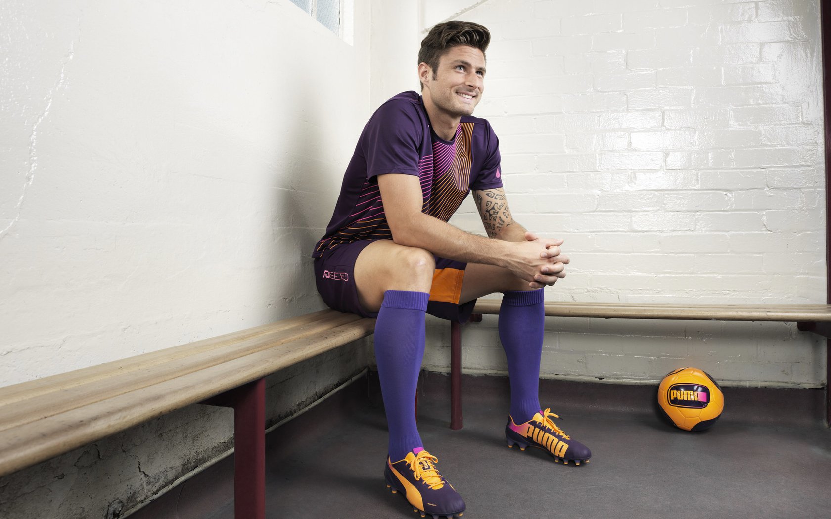 不是二当家,是胜负手,贝恩在焦点战证明自己的夜晚